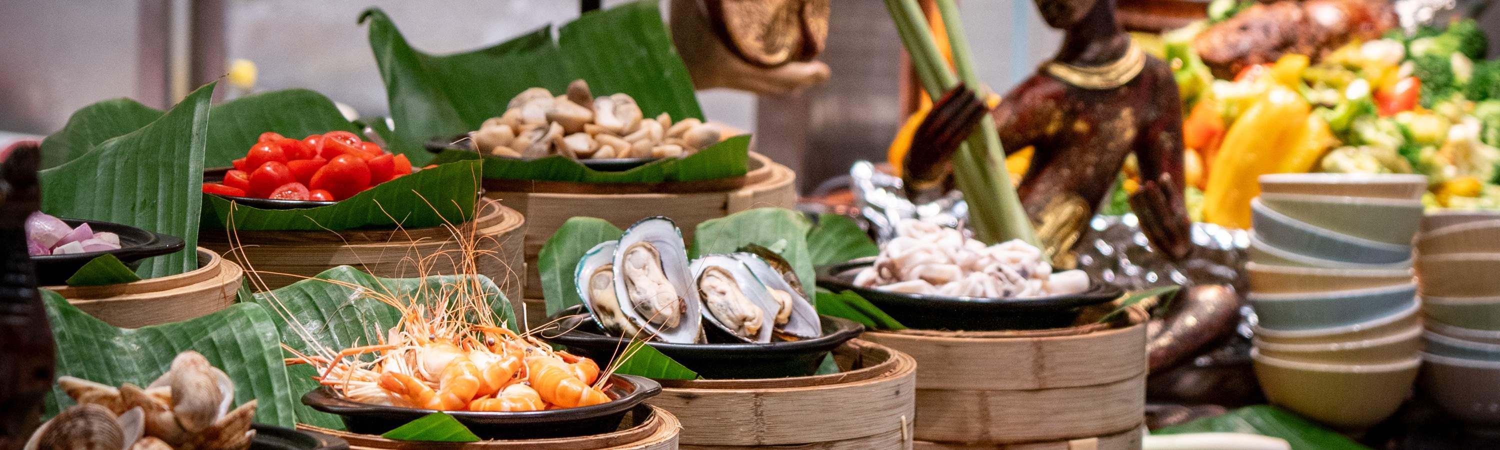 Khuyến mãi đồ ăn Buffet tối